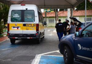 Ferraz realiza vistoria de veículos escolares para renovação do alvará 2026
