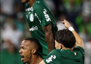 Em noite de Marlon Freitas, Palmeiras derrota Grêmio