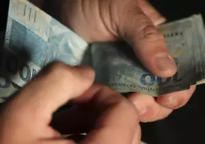 Desenrola Brasil: saiba como usar FGTS para pagar dívidas em atraso