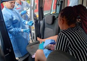 Equipes do Corpo de Bombeiros de Suzano realizam parto de emergência