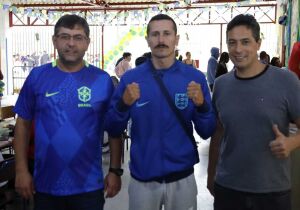 Atleta de Suzano é destaque em competições de kickboxing