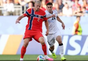 Haaland brilha e Noruega goleia Iraque em seu retorno à Copa do Mundo