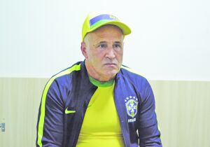 Suzanense cria hino para a Copa do Mundo de 2026