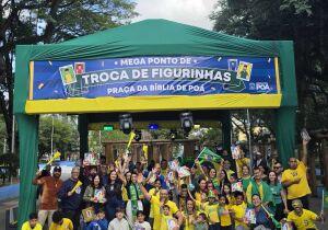 Poá inaugura Mega Ponto de Troca de Figurinhas da Copa do Mundo 2026 na Praça da Bíblia