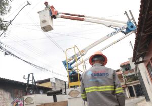 Manutenção realiza 1,4 mil atendimentos de iluminação pública no último mês