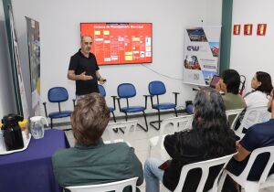 Encontro com engenheiros e arquitetos discute nova lei sobre anistia e compensação urbanística