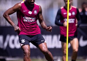 Flamengo e Corinthians agitam o Brasileirão neste domingo no maracanã