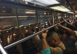 Linha 11-Coral circula com velocidade reduzida entre estações de Mogi e Braz Cubas