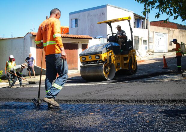 Cidades calculam déficit de asfalto e enfrentam desafio de pavimentar ruas