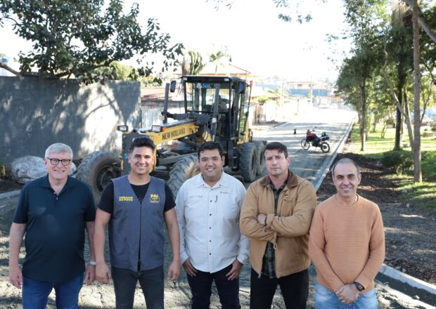 Obras no Jardim Amazonas e Vila Real Santista avançam com implantação de guias e sarjetas