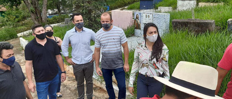 Após denúncias, Prefeitura realiza obras no local