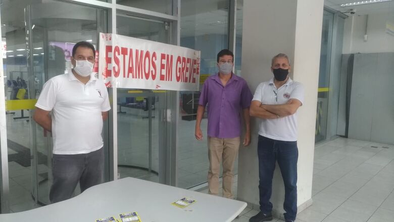 Agências do Banco do Brasil de Suzano permanecem fechadas em protesto contra reestruturação