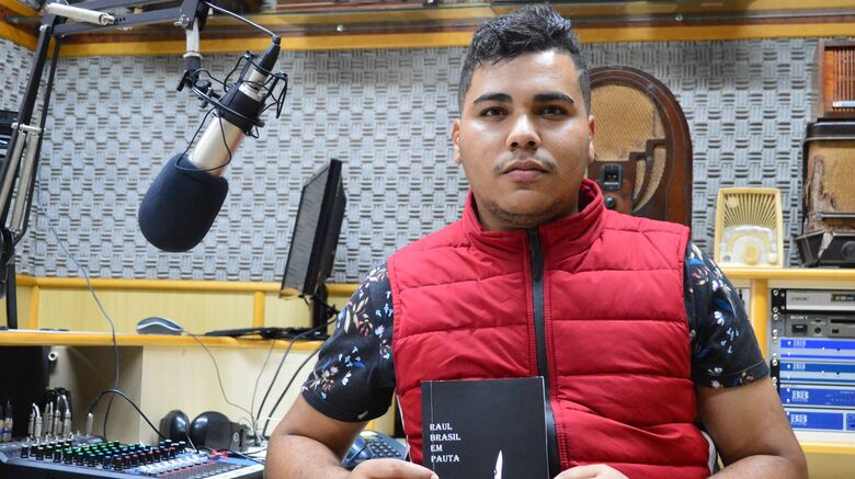 Daniel Marques: “Todas as fontes que participam do livro atuaram ativamente na cobertura”