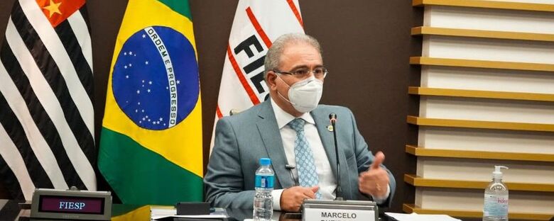 Ministro diz que é possível vacinar toda população brasileira em 2021