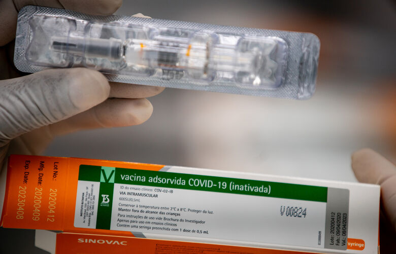 Doria confirma chegada de insumos para vacina do Butantan no dia 26 de maio