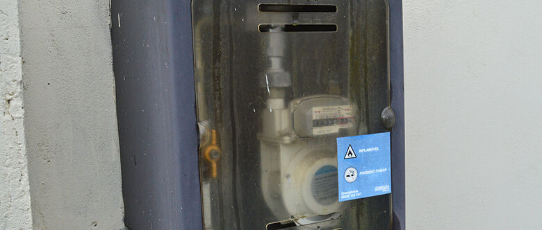 Gás encanado começou a ser expandido em bairros de Suzano. Moradores citam vantagens e desvantagens da utilização do gás encanado