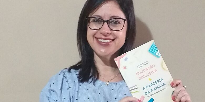 Jornalista da região lança livro sobre educação inclusiva