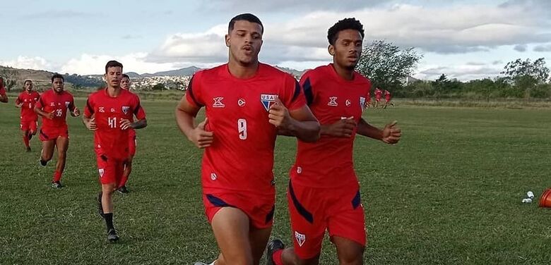 Ecus e Usac voltam a se enfrentar pelo Paulista após 6 anos