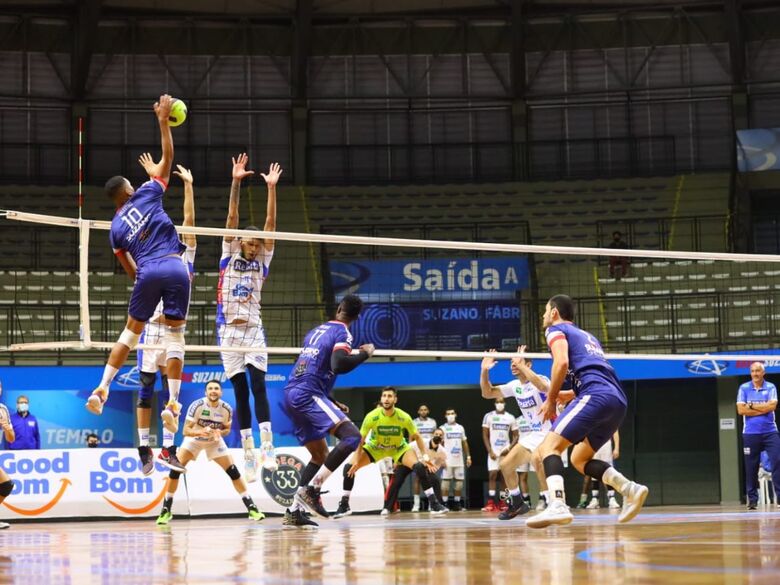 Suzano Vôlei é vice-campeão do Campeonato Paulista de Voleibol