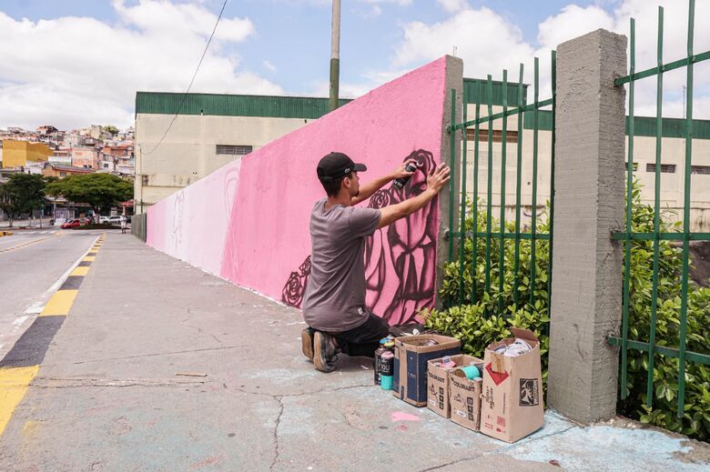 Cultura em Ferraz realiza ações do Outubro Rosa