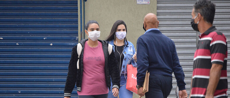 Máscara será mantida nas cidades da região, apesar da decisão de Doria sobre o não uso ao ar livre