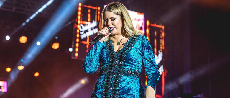 Cantora morreu nesta sexta aos 26 anos