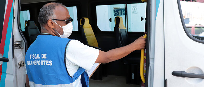 Transportes concluiu a vistoria anual obrigatória de todas as vans