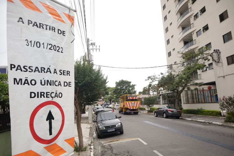 Rua Barão do Rio Branco terá trecho em mão única