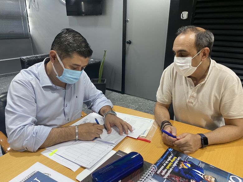 Regularização fundiária avança no Jardim Belém e na Vila Barros