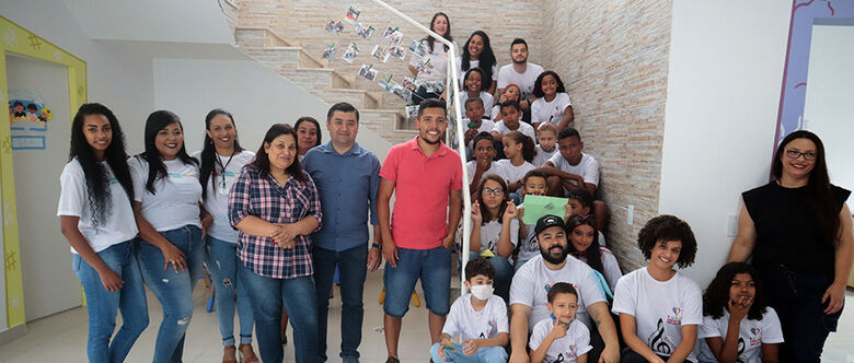 Inaugurou nesta quinta-feira (14/04) mais uma creche comunitária no bairro Cidade Boa Vista