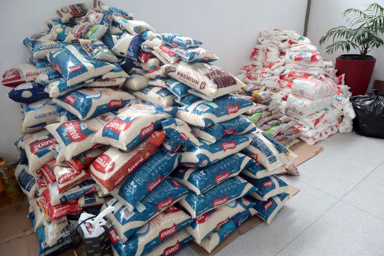 Radial inicia mais uma campanha para arrecadação de alimentos