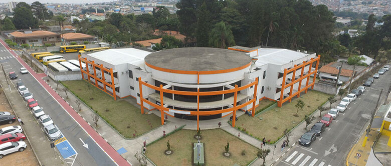 Convocação de 100 profissionais aprovados