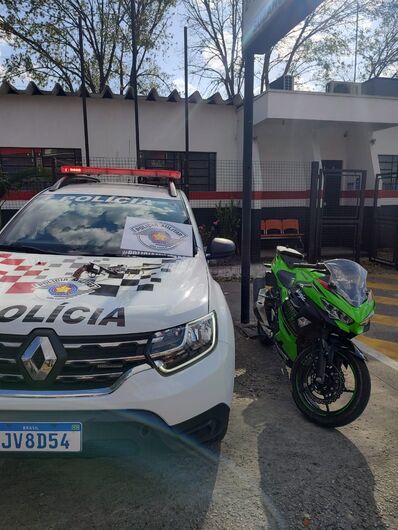 Moto foi furtada no Jardim Dona Benta, segundo a polícia