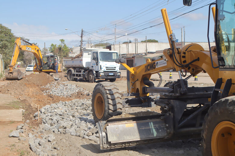 Manutenção deu início na última semana à obra de revitalização viária