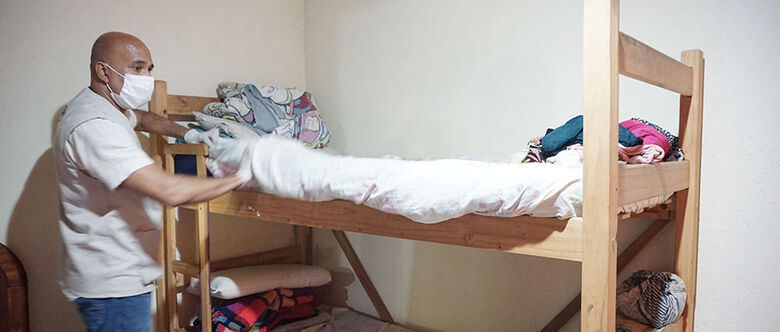 Visa localizar clínicas que apenas utilizam um imóvel para receber as pessoas e não têm CNPJ