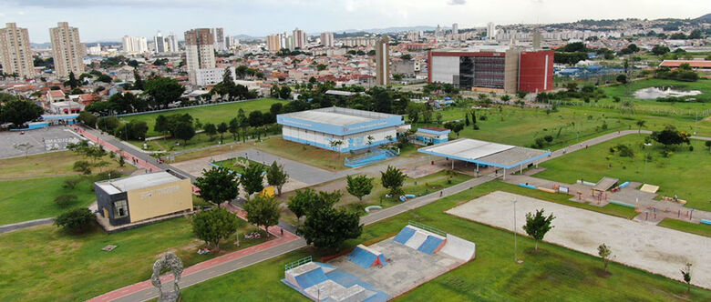 Parque será um verdadeiro polo de concentração da família suzanense torcendo pelo Brasil