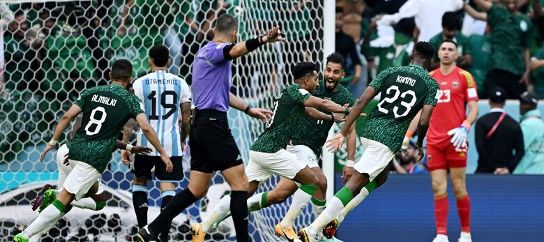 Festa árabe no Grupo C; Argentina perdeu de virada e agora precisa da vitória nas duas próximas partidas