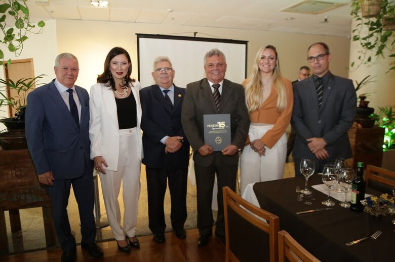 Representantes do Sindicato dos Delegados de SP participam de encontro com deputados federais eleitos da área da Segurança Pública