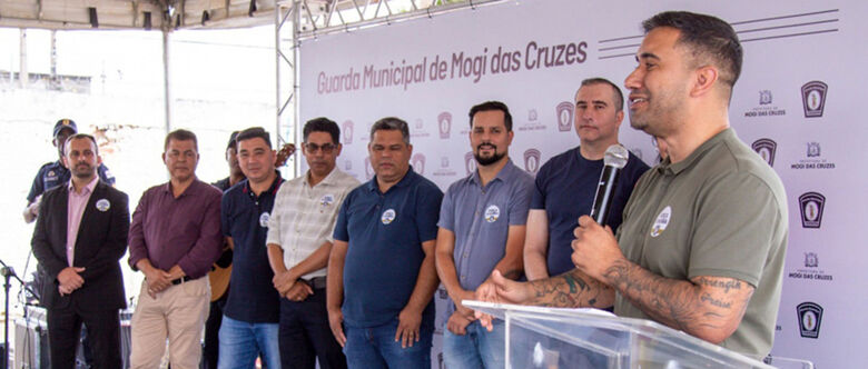 Solenidade homenageou os guardas aposentados de Mogi