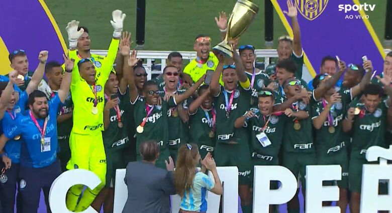 Palmeiras vence o América-MG nos acréscimos e conquista o bi da Copinha
