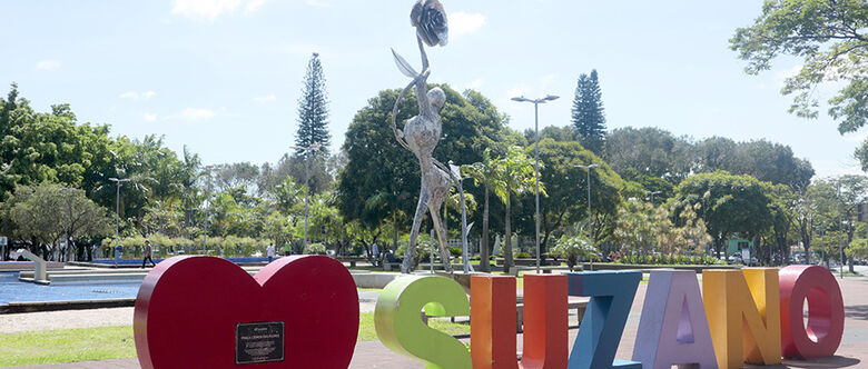 Reinauguração completa quatro anos