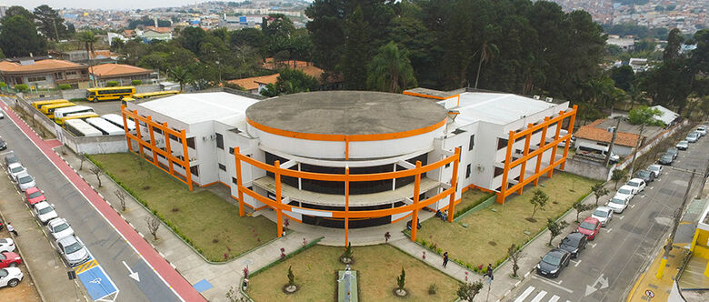 Imposto vencia no último dia 20, mas contribuintes não receberam os carnês