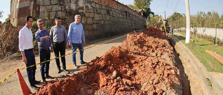 Ashiuchi comemorou e destacou a importante parceria com Sabesp