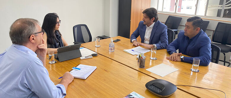 Ashiuchi esteve em visita à Secretaria de Estado de Meio de Ambiente