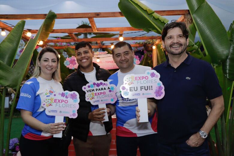 Prefeito acompanha presidente da Alesp em visita à ExpoSuzano