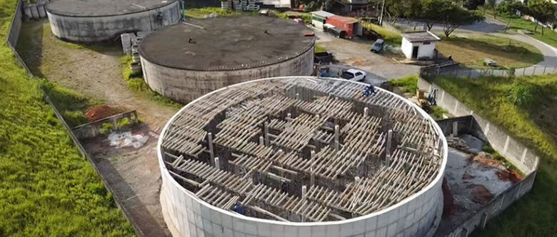 Obras avançam e concretagem da estrutura chega a 75%