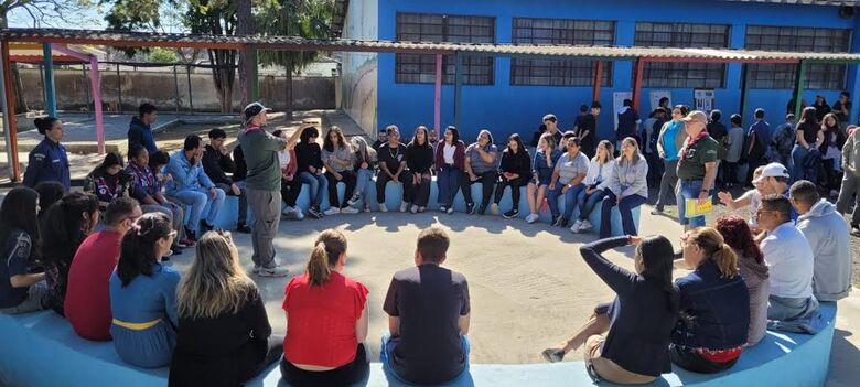 Objetivo é apresentar o escotismo para crianças, adolescentes e jovens