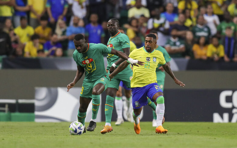 Brasil perde por 4 a 2 para Senegal em terceiro amistoso pós-Copa