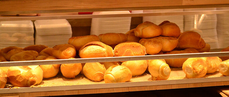 Movimento grande em busca do pão francês