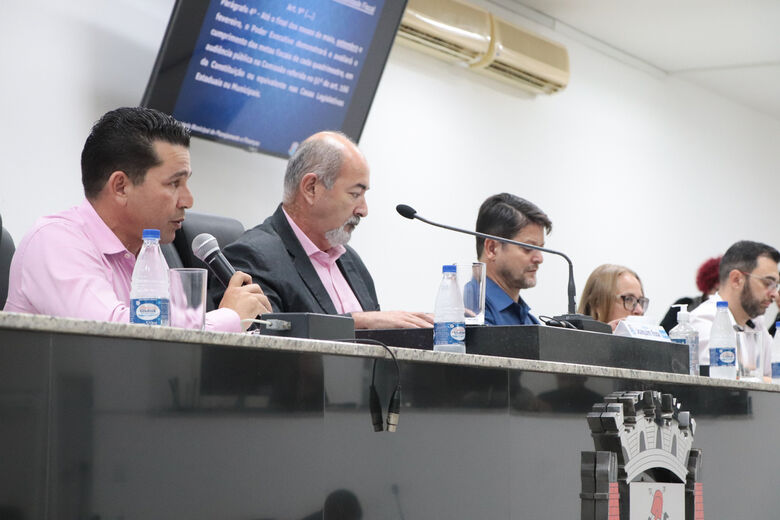 Audiência foi realizada para apresentação de receita e despesa